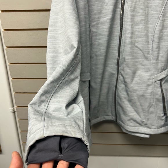 Free Country Light Gray Softshell Jacket - Picture 4 of 6